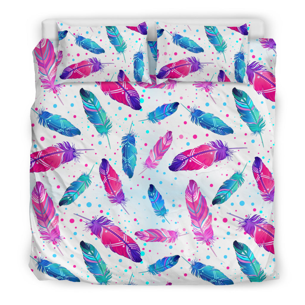 Pink Feathers Bedding Set