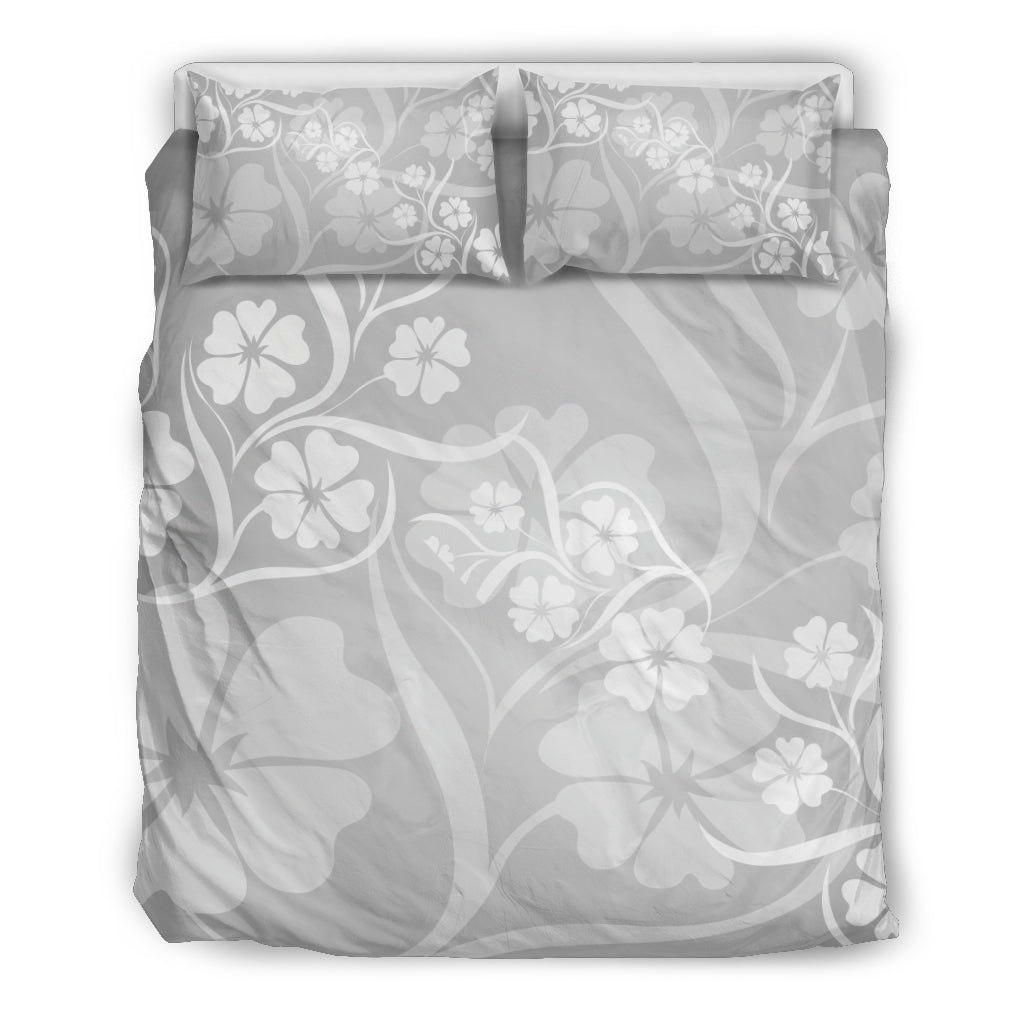 Ivory Flowers Bedding Set