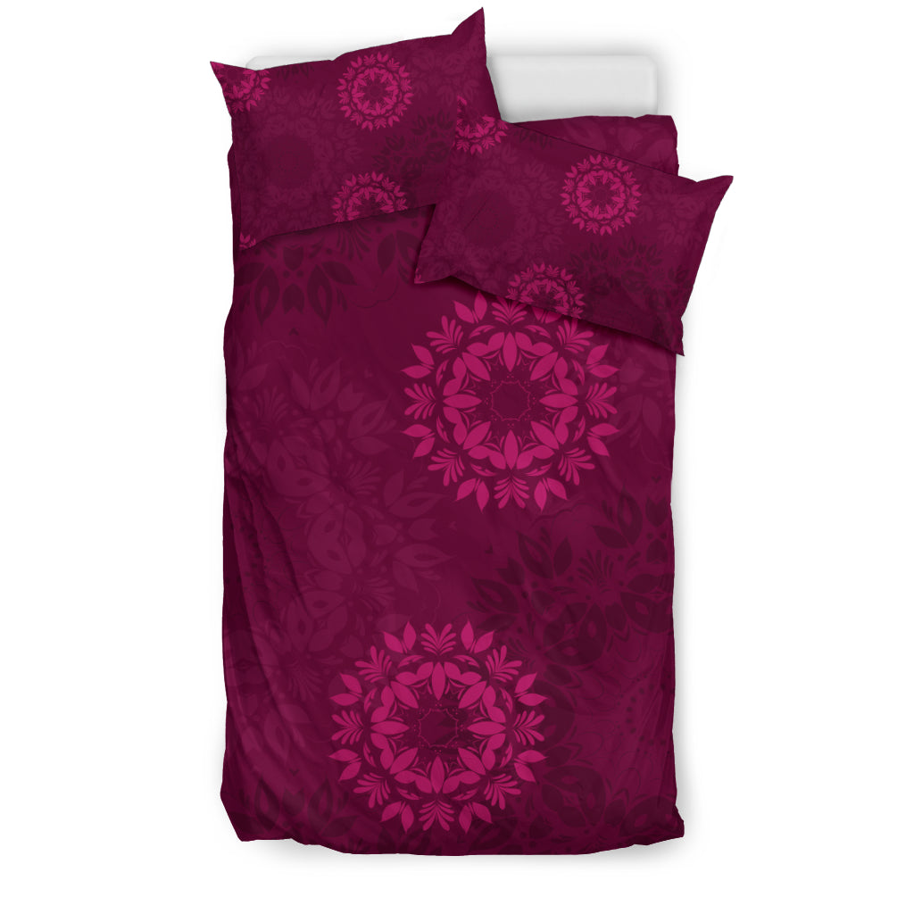 Magenta Mandalas Bedding Set