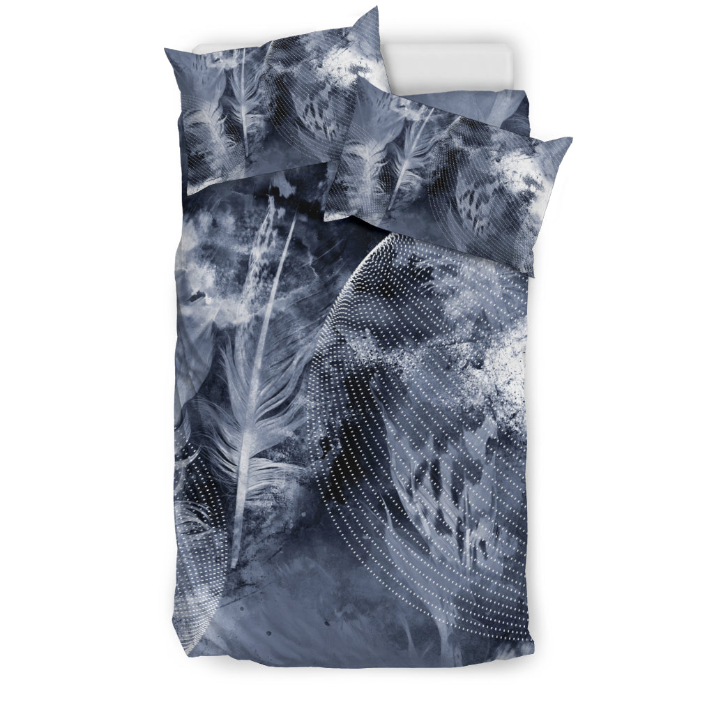 Grey Feathers Bedding Set