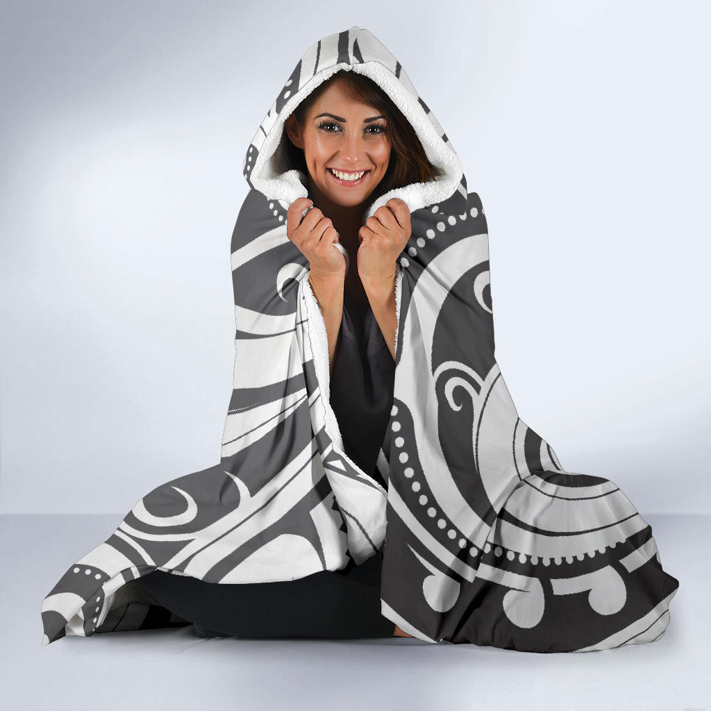 Tribal Maori Hooded Blanket