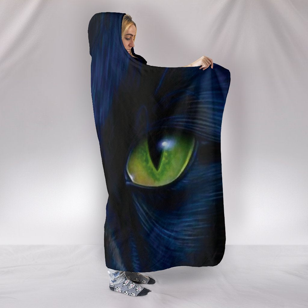 Cat Eyes Hooded Blanket