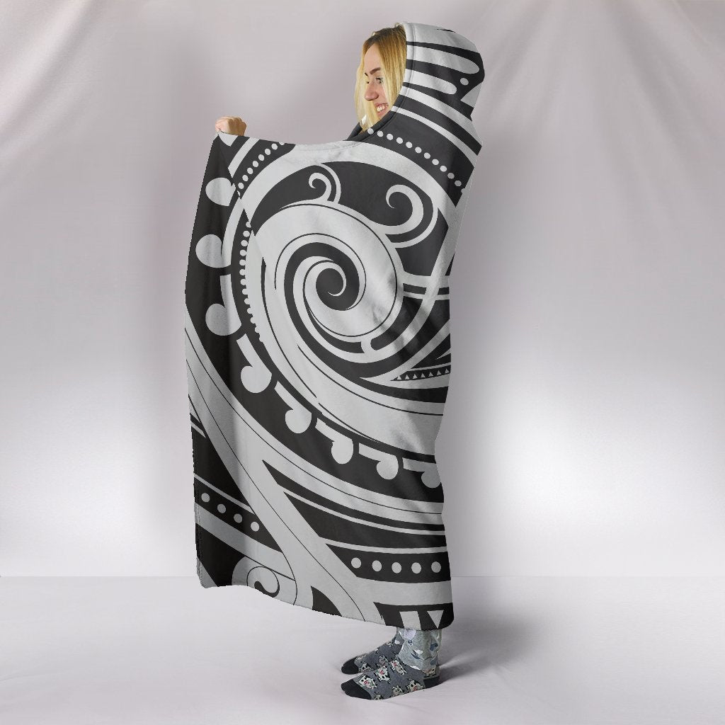 Tribal Maori Hooded Blanket