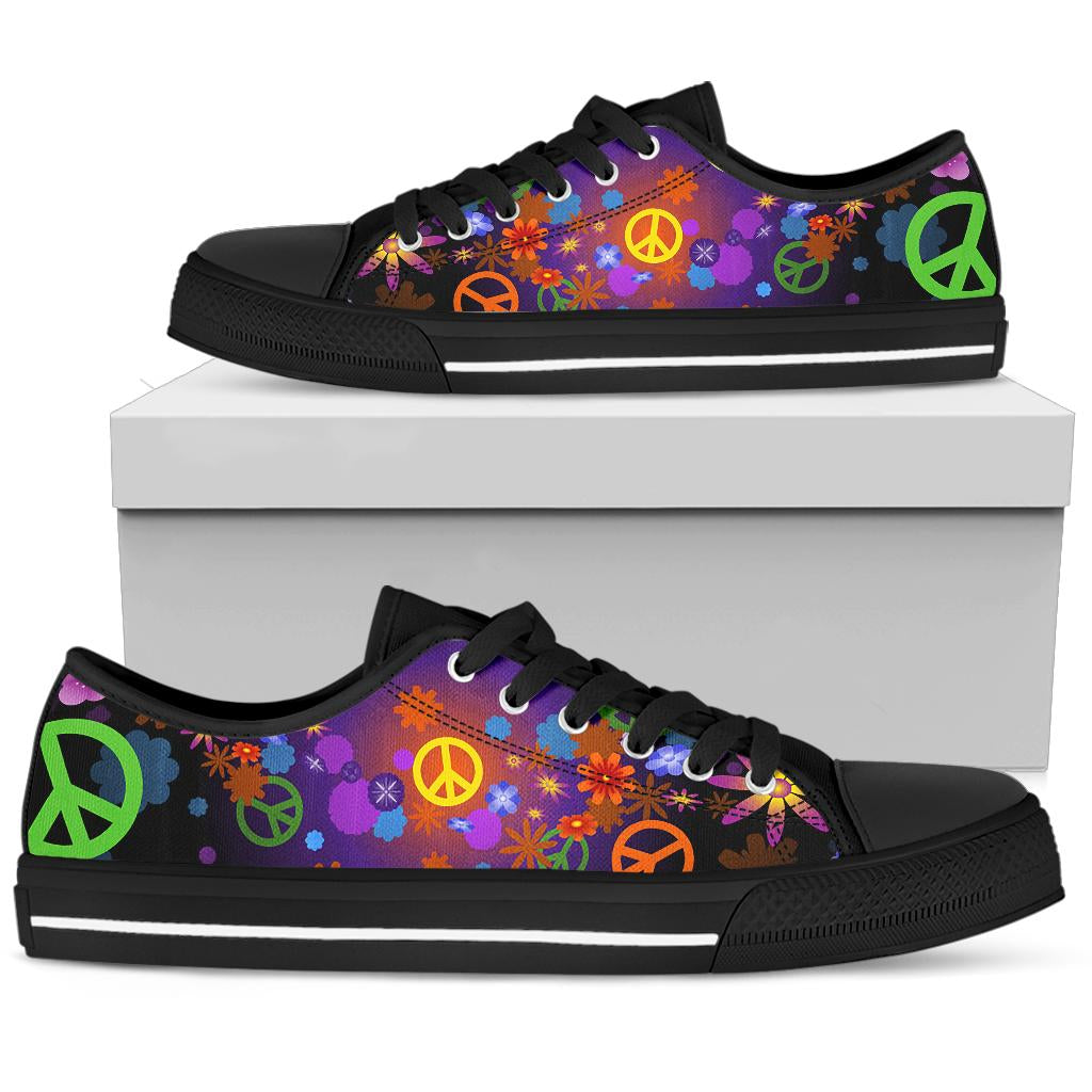 Colorful Peace Signs Black Mens Low Top Shoes