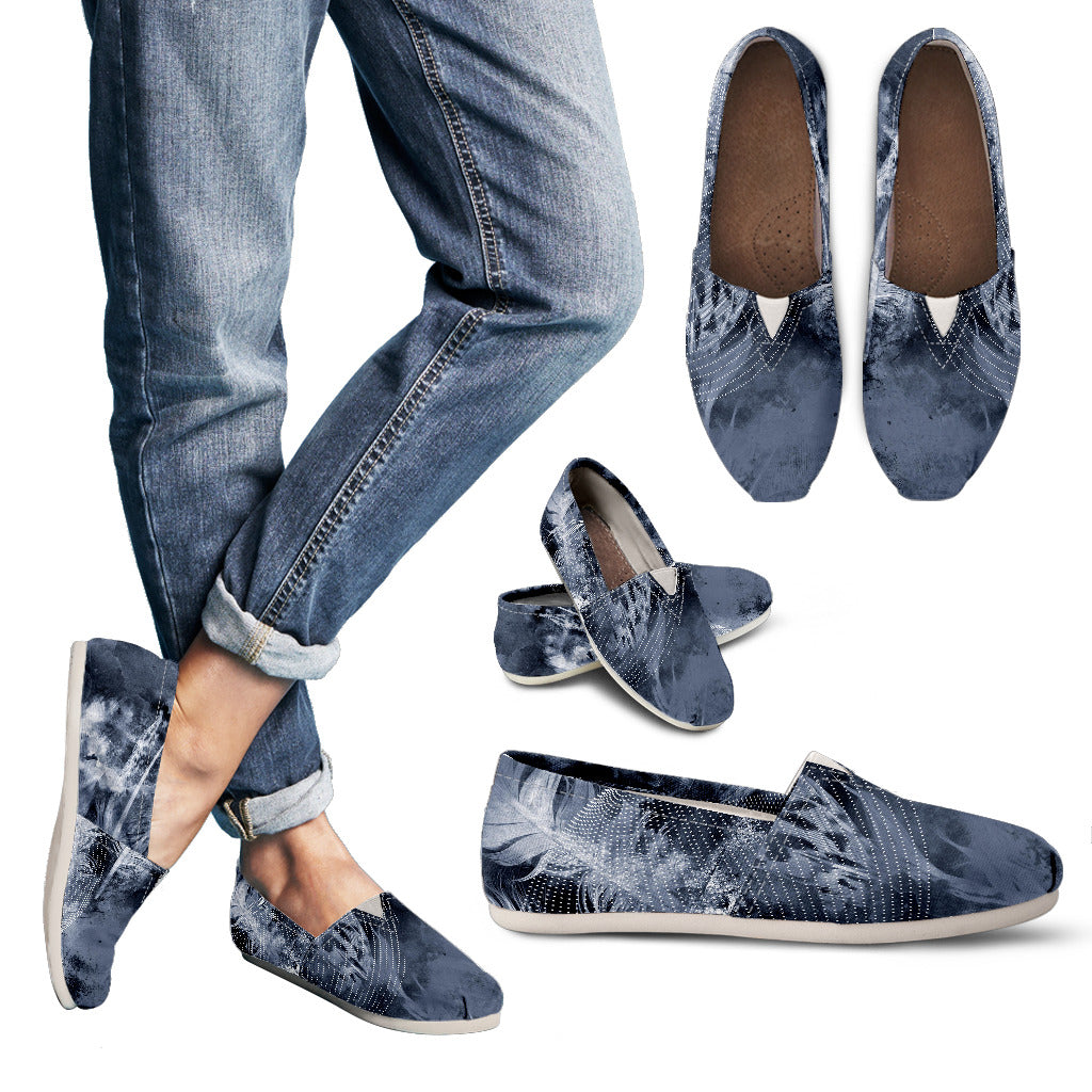 Grey Feathers Casual Shoes