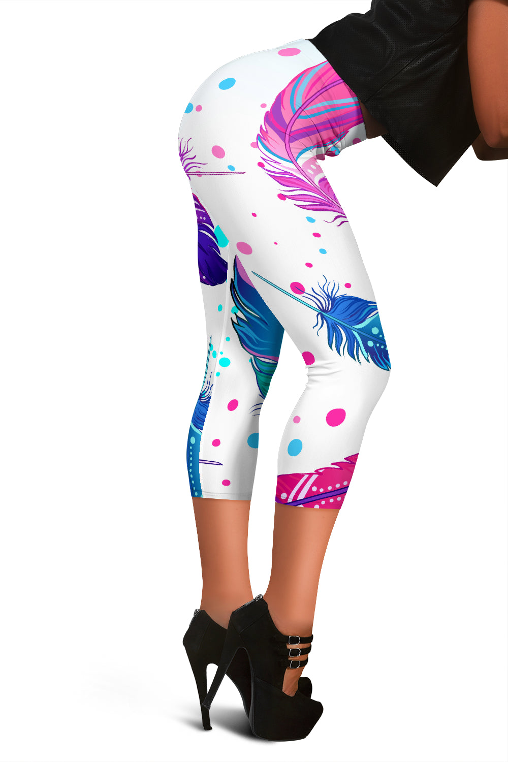 Pink & Purple Feathers Capri Legiings