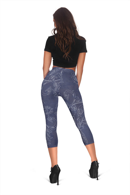Blue Grey Decor Capri Leggings