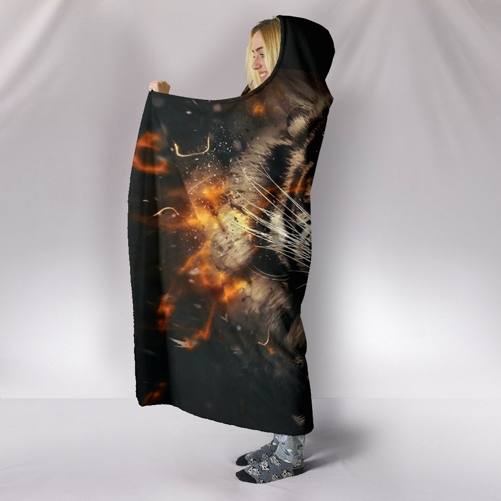 Roaring Tiger Hooded Blanket
