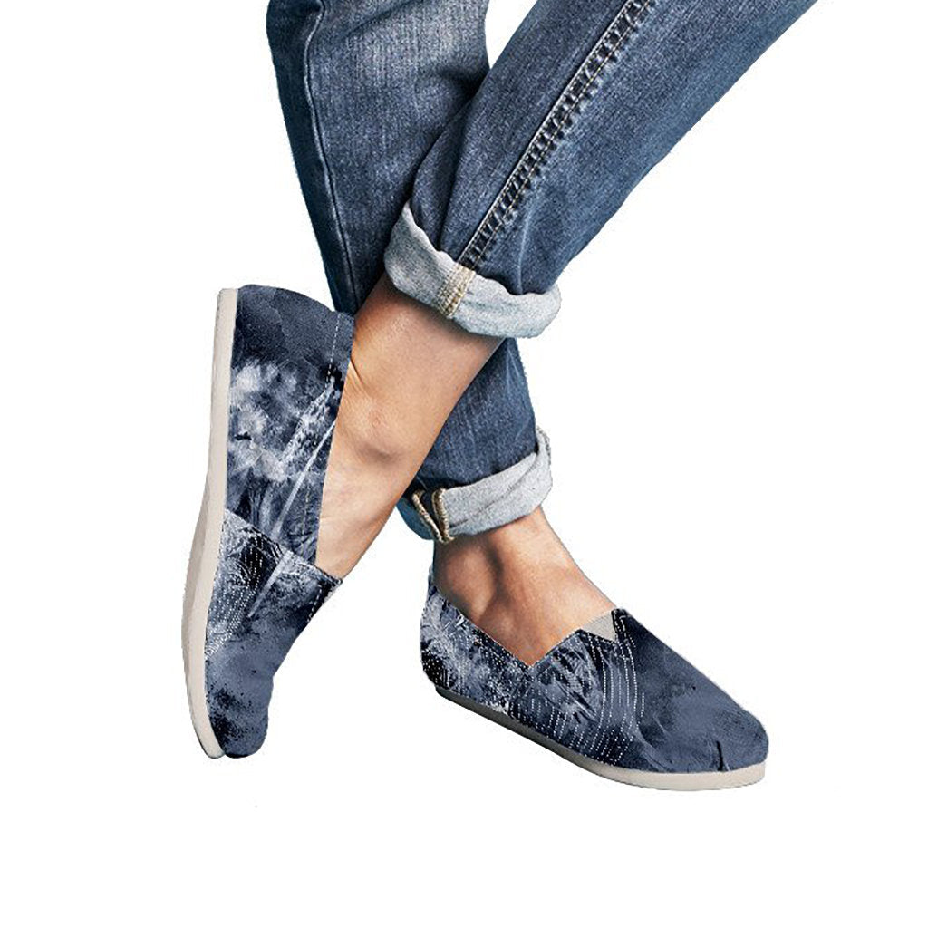 Grey Feathers Casual Shoes
